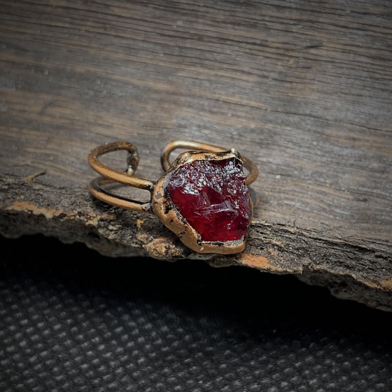 Natural Raw Birthstone Ring - Selina-January: Garnet-State of Style