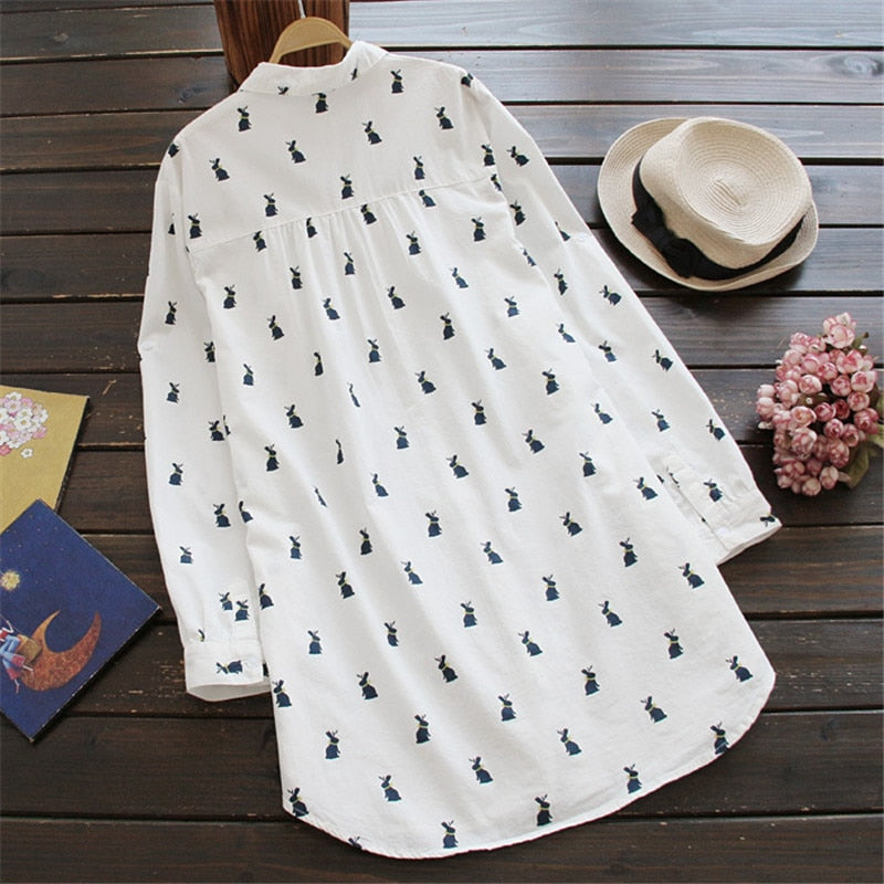Playful shirt dress with rabbit print and lapel collar – Elina-S-State of Style