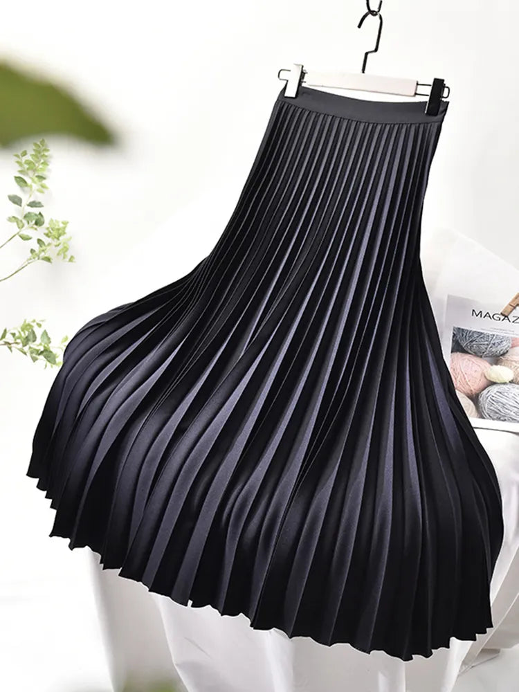 Pleated A-line skirt – Aurelia-Black-S-State of Style