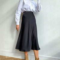 Satin shimmering women's midi skirt in A-line with high waist – Liora-Black-S-State of Style