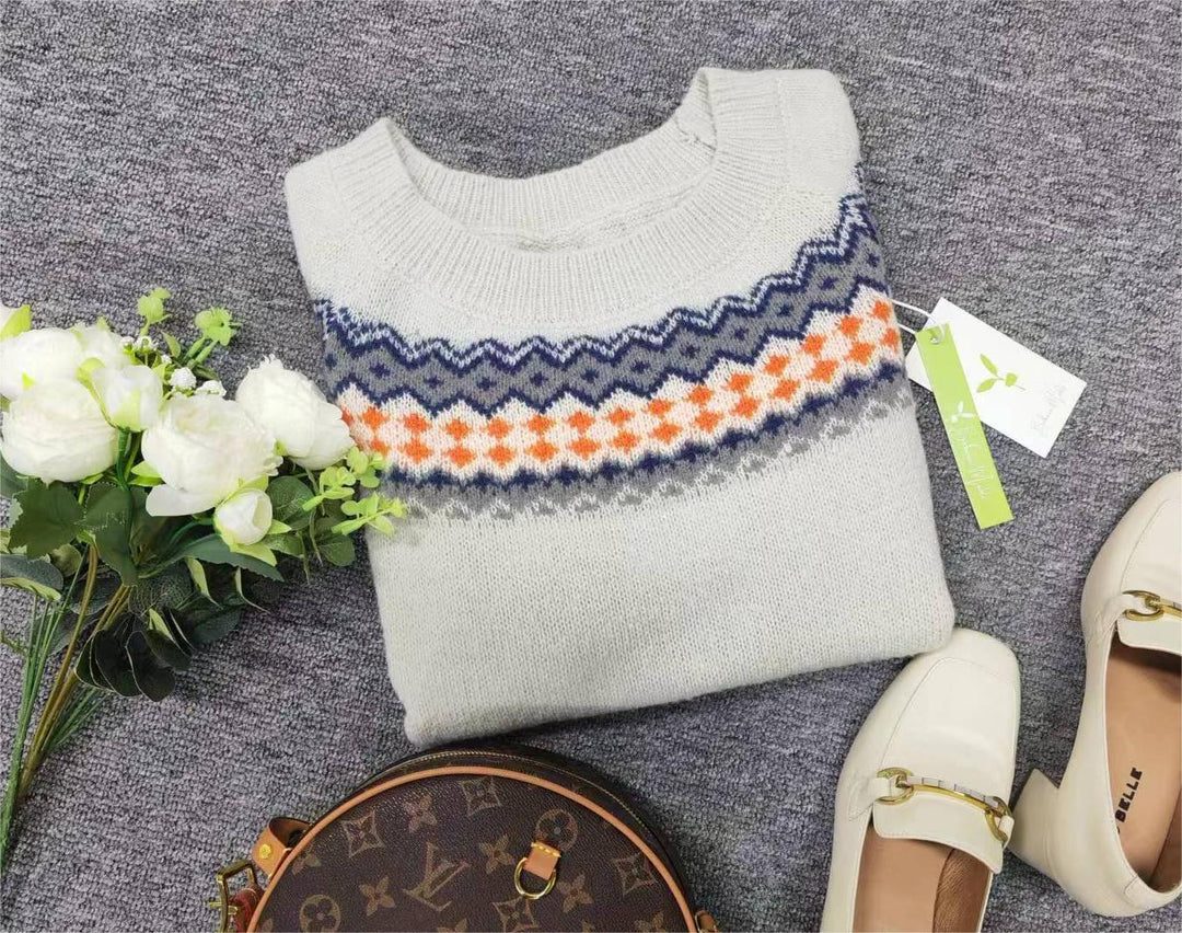 Scandinavian Trendy Jumper with Vibrant Pattern - NordicChic-S-State of Style