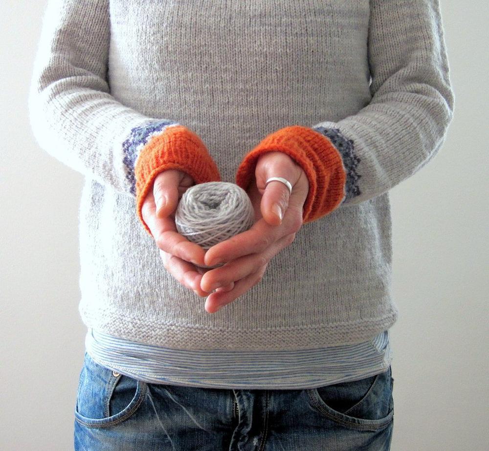 Scandinavian Trendy Jumper with Vibrant Pattern - NordicChic-S-State of Style