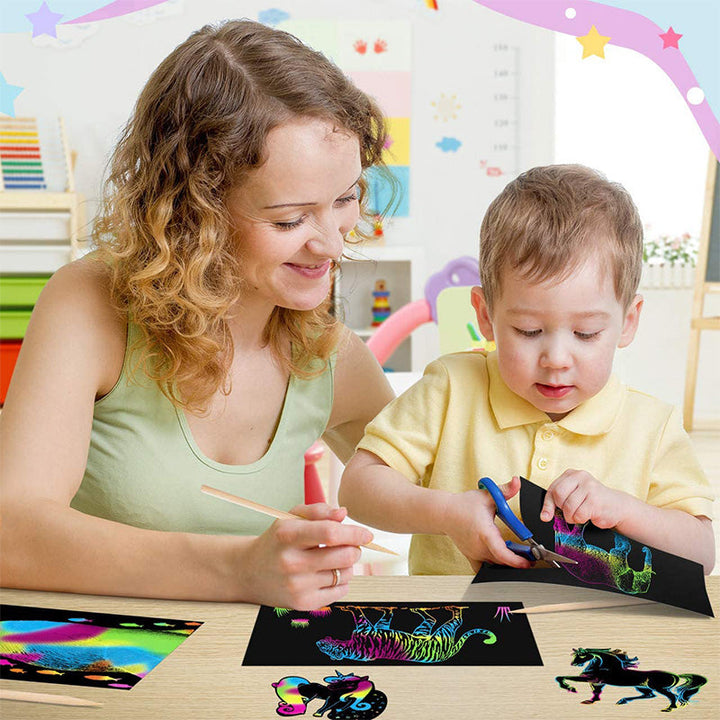 Scratch Card Set with Magical Rainbow Colours – ColorBurst-50× paper + 4× template cards + 5 magical pencils + 1× brush and sharpener-State of Style