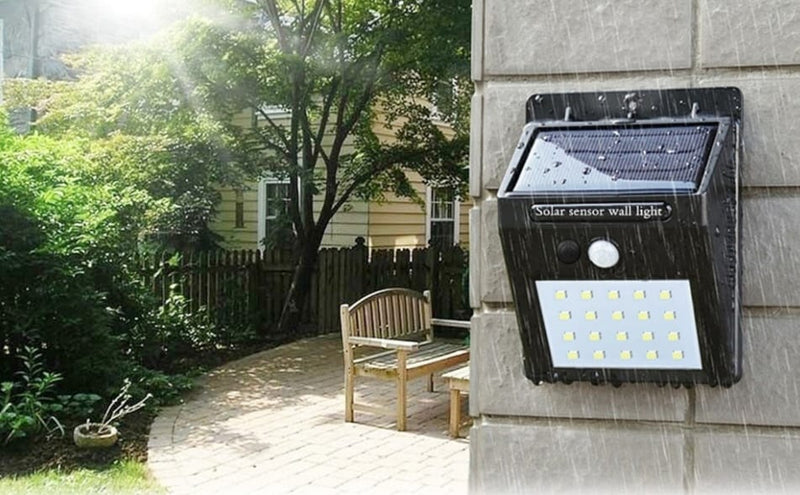 Set of 5 Solar LED Outdoor Lamps – LumaPath-State of Style