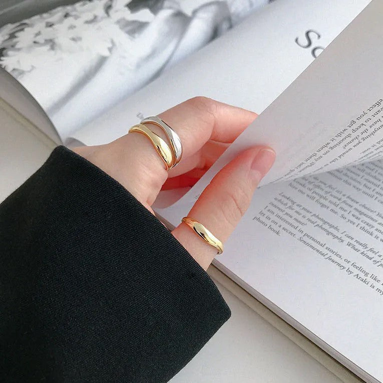 Silver Minimalist Wave Ring | Elegant Jewellery-GOLD-State of Style