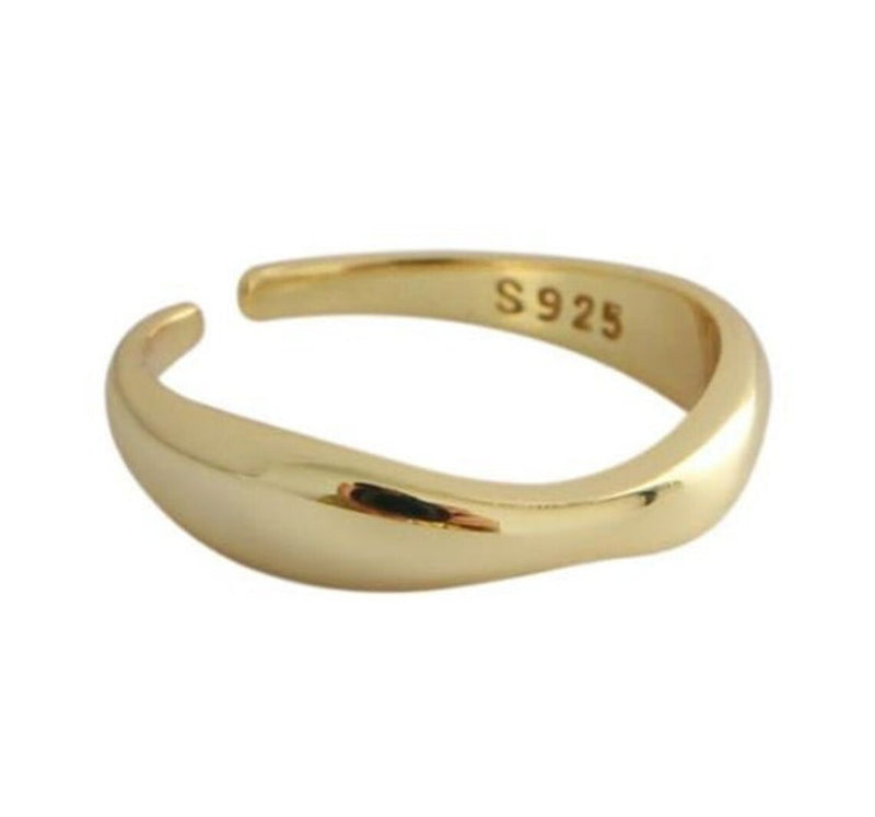 Silver Minimalist Wave Ring | Elegant Jewellery-GOLD-State of Style