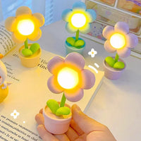 Small Flower Relaxing Table Lamp - BlossomGlow-Pink-State of Style
