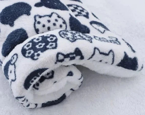 SnuggleSoft Warm Cat Blanket-S-White & Cat-State of Style