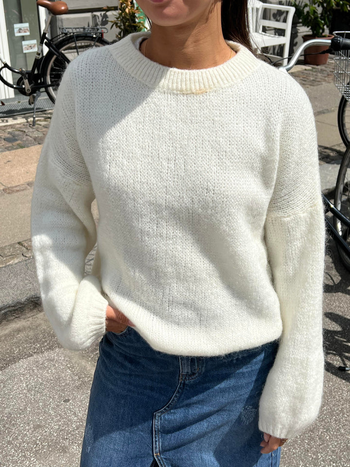 Soft Women's Sweater with Relaxed Fit - Aurena-Blue-XS/S-State of Style