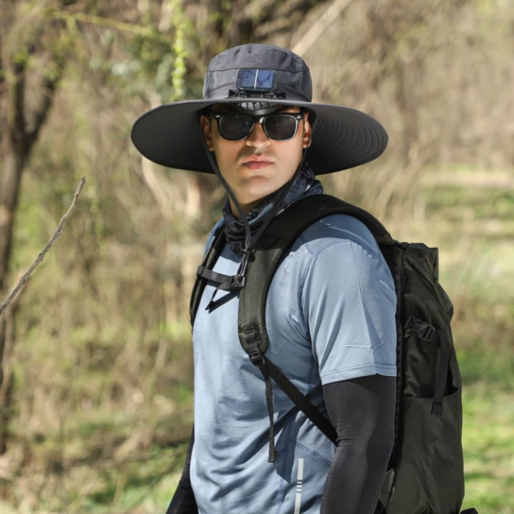 Solar energy hat with fan and UV protection - SolarCool™ VentiHat-Black-State of Style