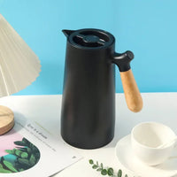 Stylish Thermal Bottle with Long-Lasting Heat & Cold Retention – NordicTherm-Black-State of Style