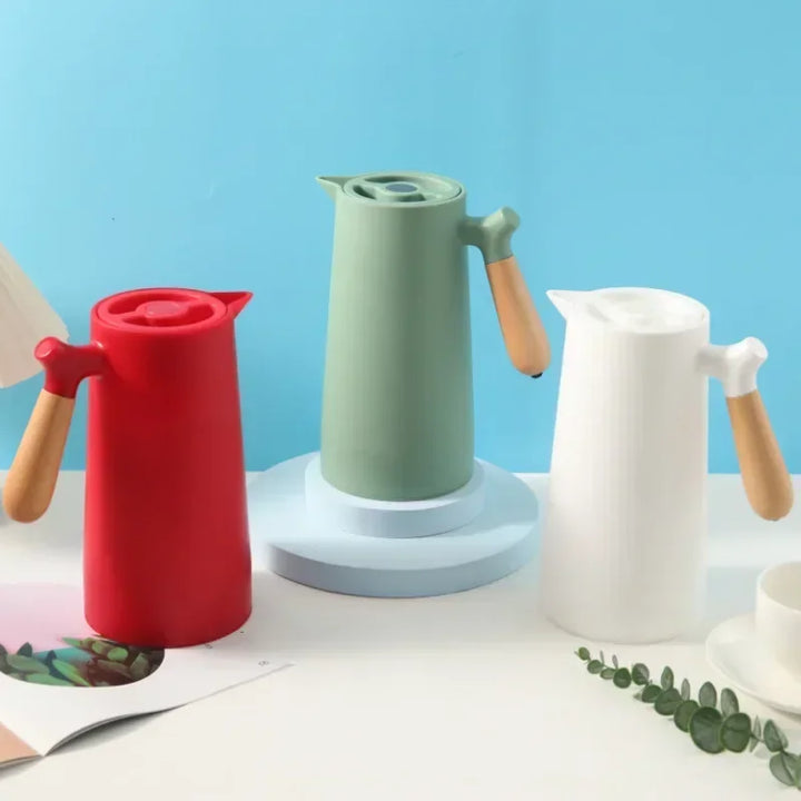 Stylish Thermos Flask with Long Heat and Cold Retention - NordicTherm-Black-State of Style