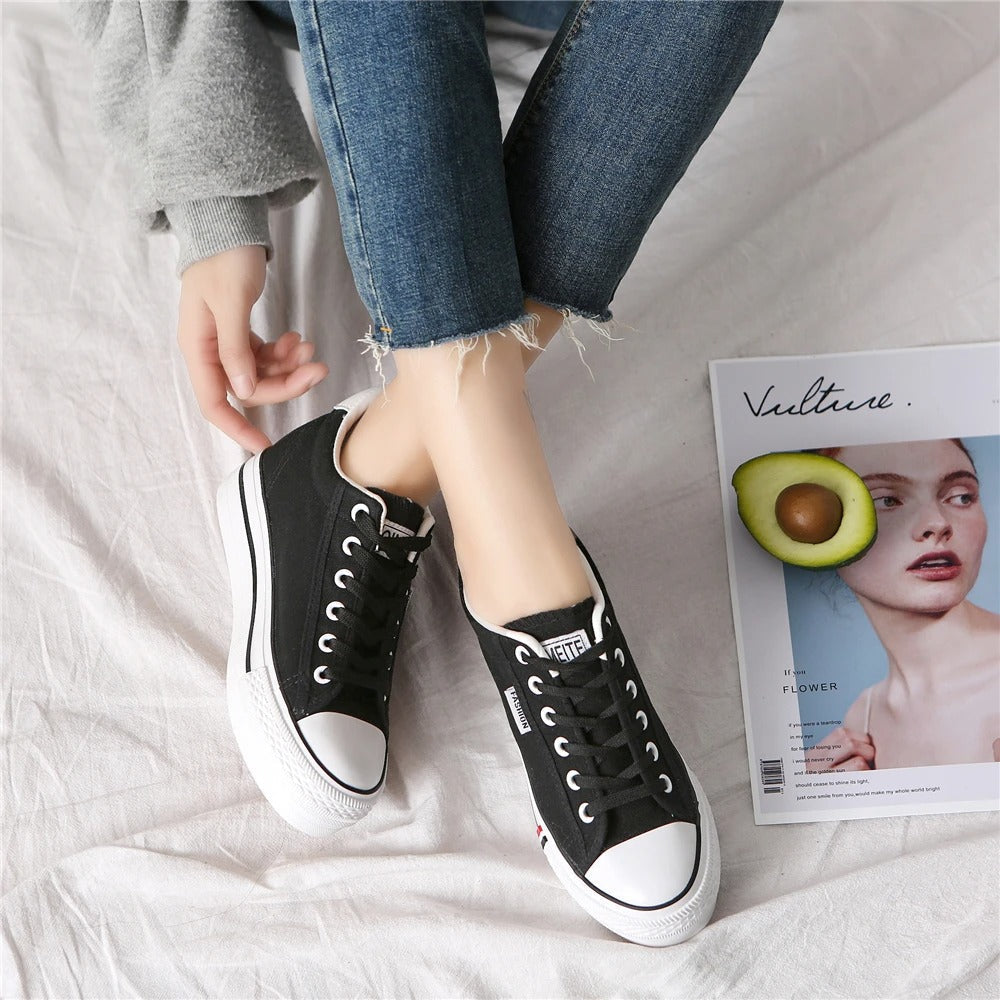 Stylish women's canvas sneakers with platform sole – Leonie-Dark blue-3-State of Style