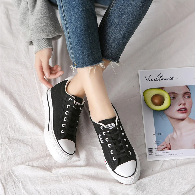 Stylish women's canvas sneakers with platform sole – Leonie-Dark blue-3-State of Style