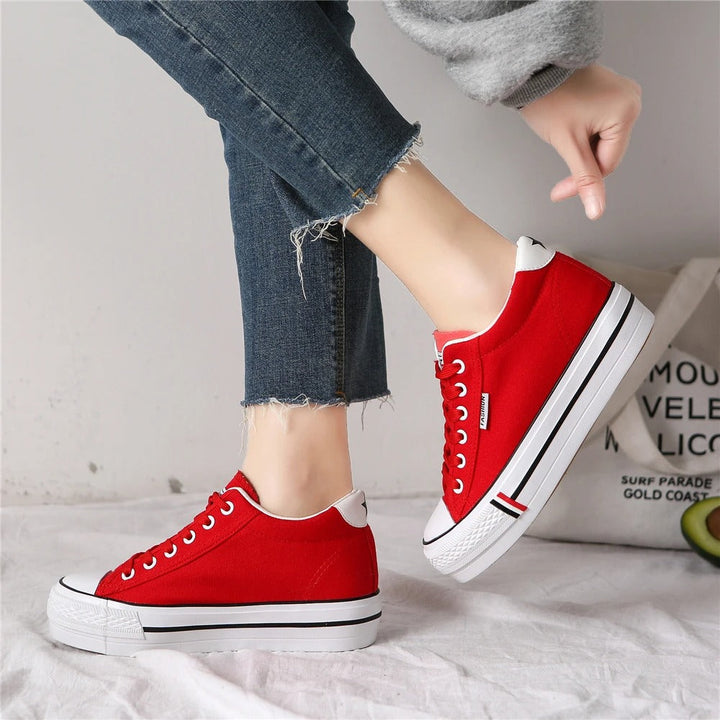 Stylish women's canvas sneakers with platform sole – Leonie-Dark blue-3-State of Style