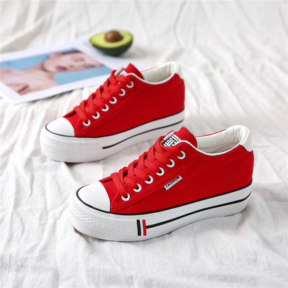 Stylish women's canvas sneakers with platform sole – Leonie-Red-3-State of Style