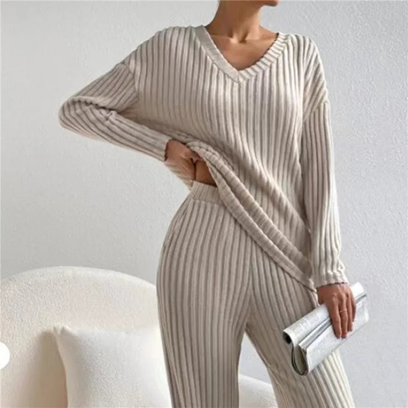 Stylish Yara 2-Piece Lounge Set | Comfort & Style Outfit-Apricot-S-State of Style