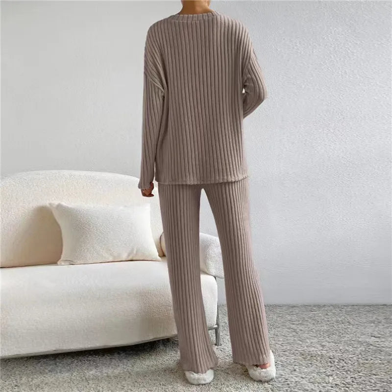Stylish Yara 2-Piece Lounge Set | Comfort & Style Outfit-Apricot-S-State of Style
