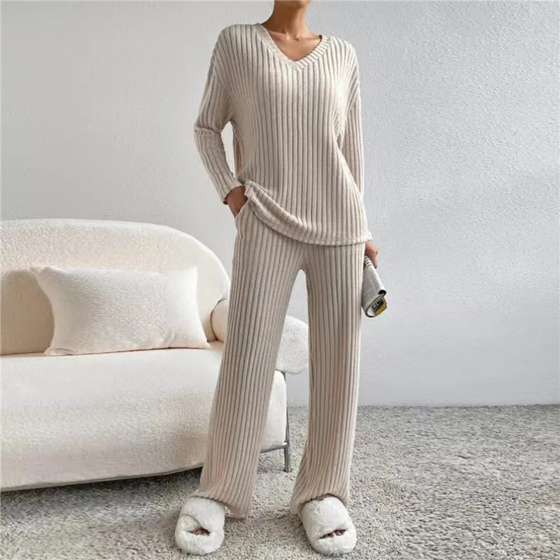 Stylish Yara 2-Piece Lounge Set | Comfort & Style Outfit-Apricot-S-State of Style