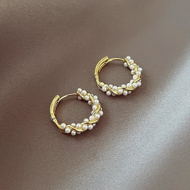 Subtle Pearl Earrings – Isla-State of Style