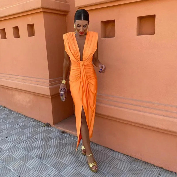 Trendy evening dress with a deep V-neck & tailored fit – Malina-Orange-S-State of Style