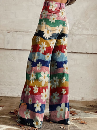 Trendy retro floral trousers with flares and a high waist – Mirella-S-State of Style