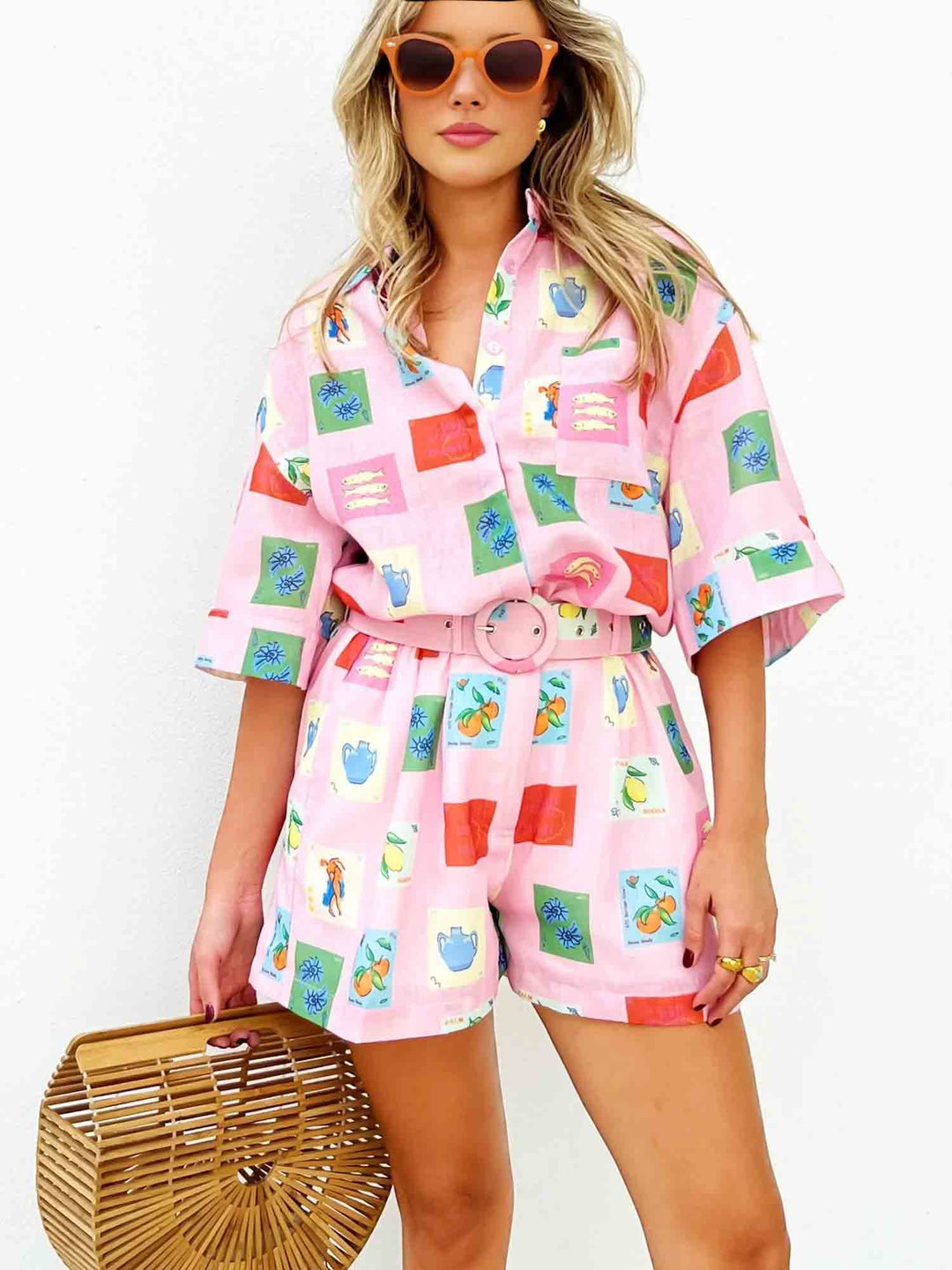 Trendy summer combo of a colourful blouse and shorts - SonneSet-Pink-S-State of Style