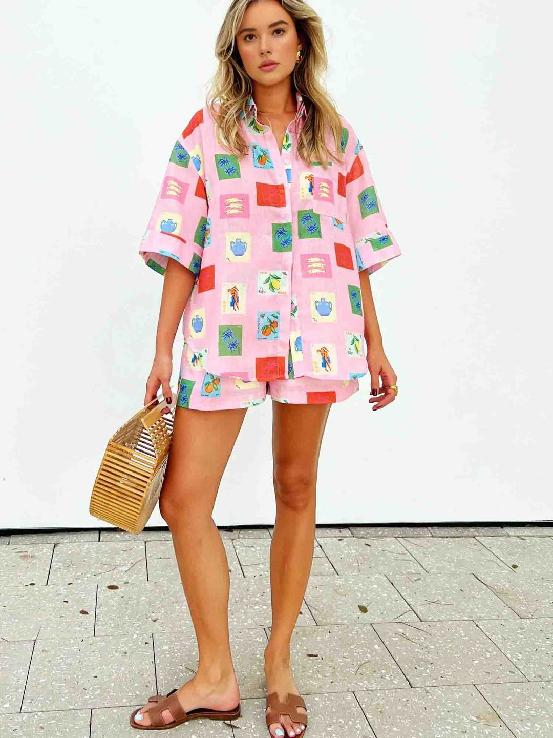 Trendy summer combo of a colourful blouse and shorts - SonneSet-Pink-S-State of Style