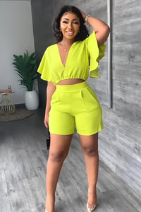 Trendy summer two-piece set with pleated design – Marlene-Green-S-State of Style