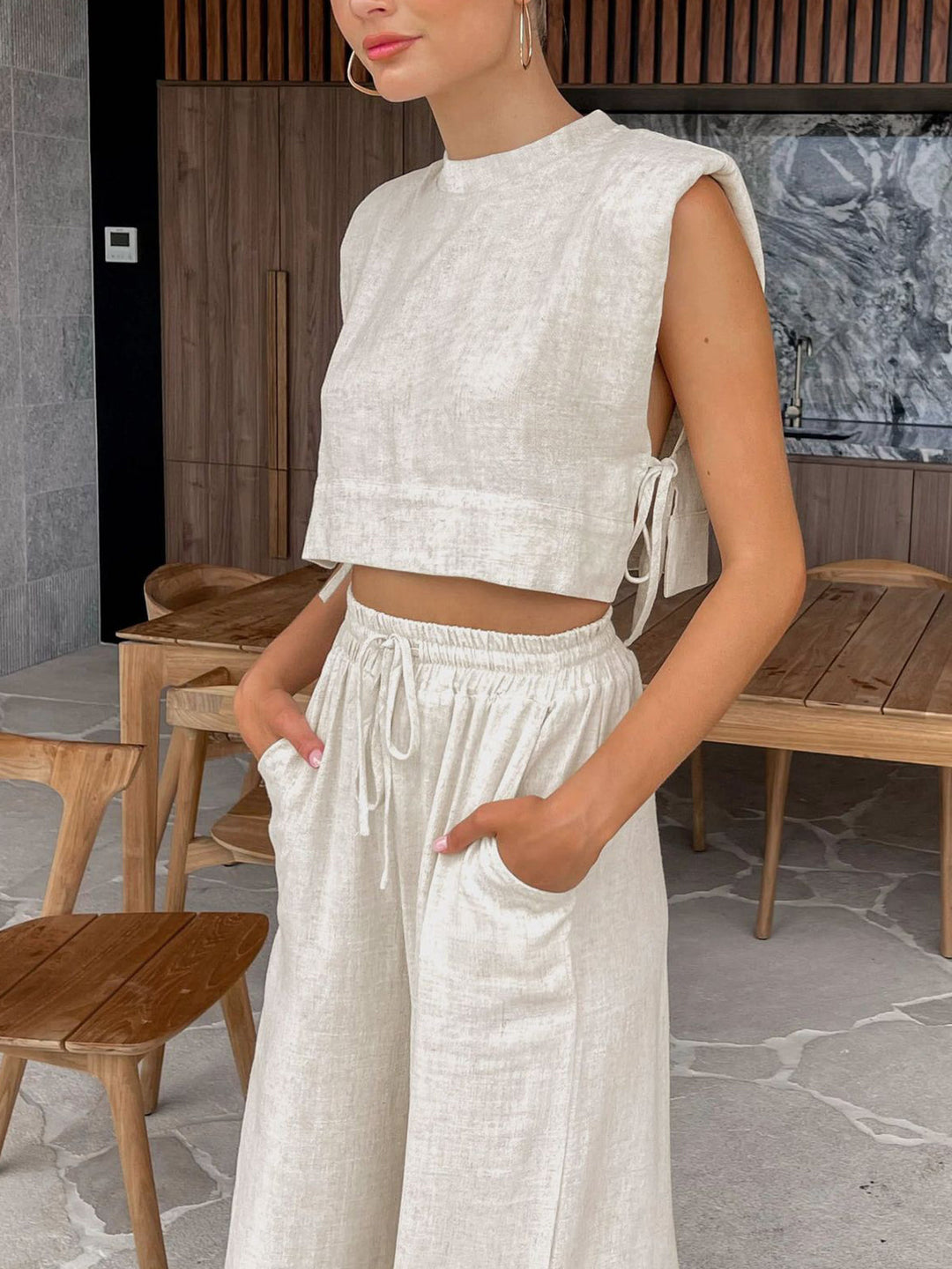 Two-piece summer set with crop top and trousers – Valeria-Beige-S-State of Style
