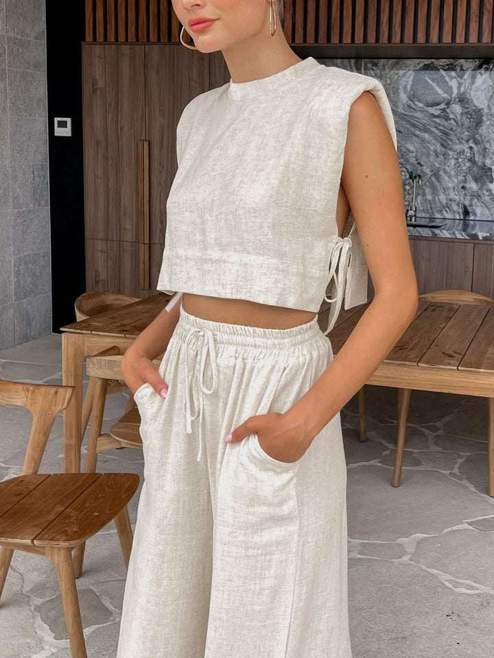 Two-piece summer set with crop top and trousers – Valeria-Beige-S-State of Style