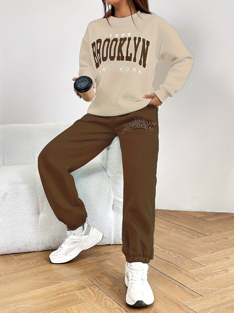 Two-Piece Tracksuit with Trendy Letter Print - Isabelle-Green-S-State of Style