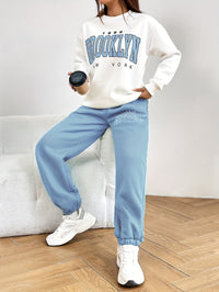 Two-Piece Tracksuit with Trendy Letter Print - Isabelle-Green-S-State of Style