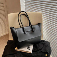 Urban Chic Tote - Martina-Black-State of Style
