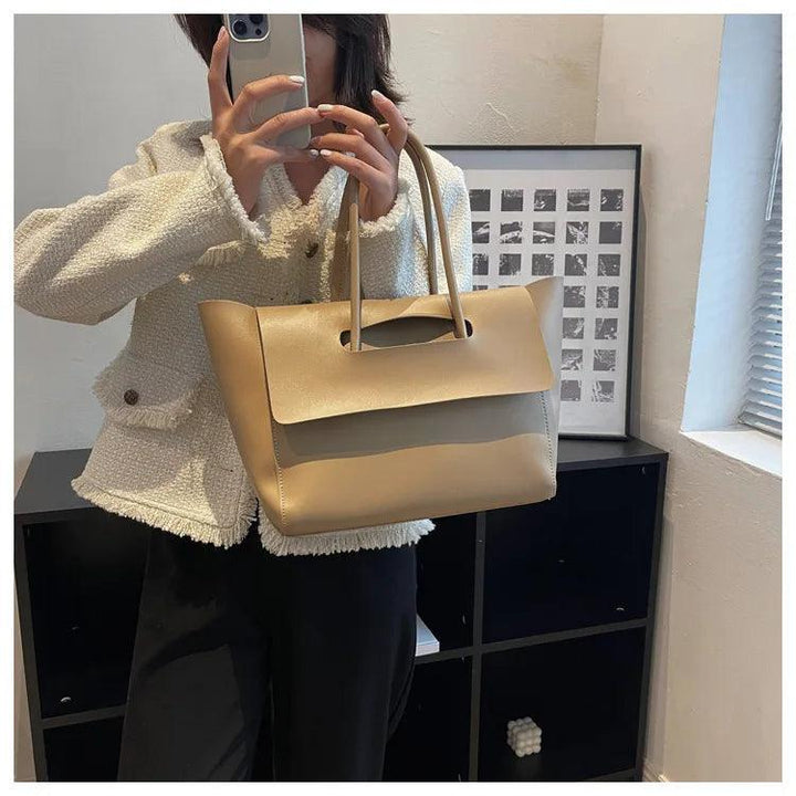 Urban Chic Tote - Martina-Brown-State of Style