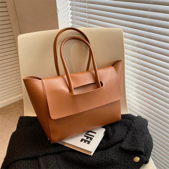 Urban Chic Tote - Martina-Mocha-State of Style