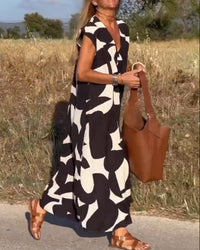 V-Neck Maxi Dress with Print - Bella-Black-S-State of Style