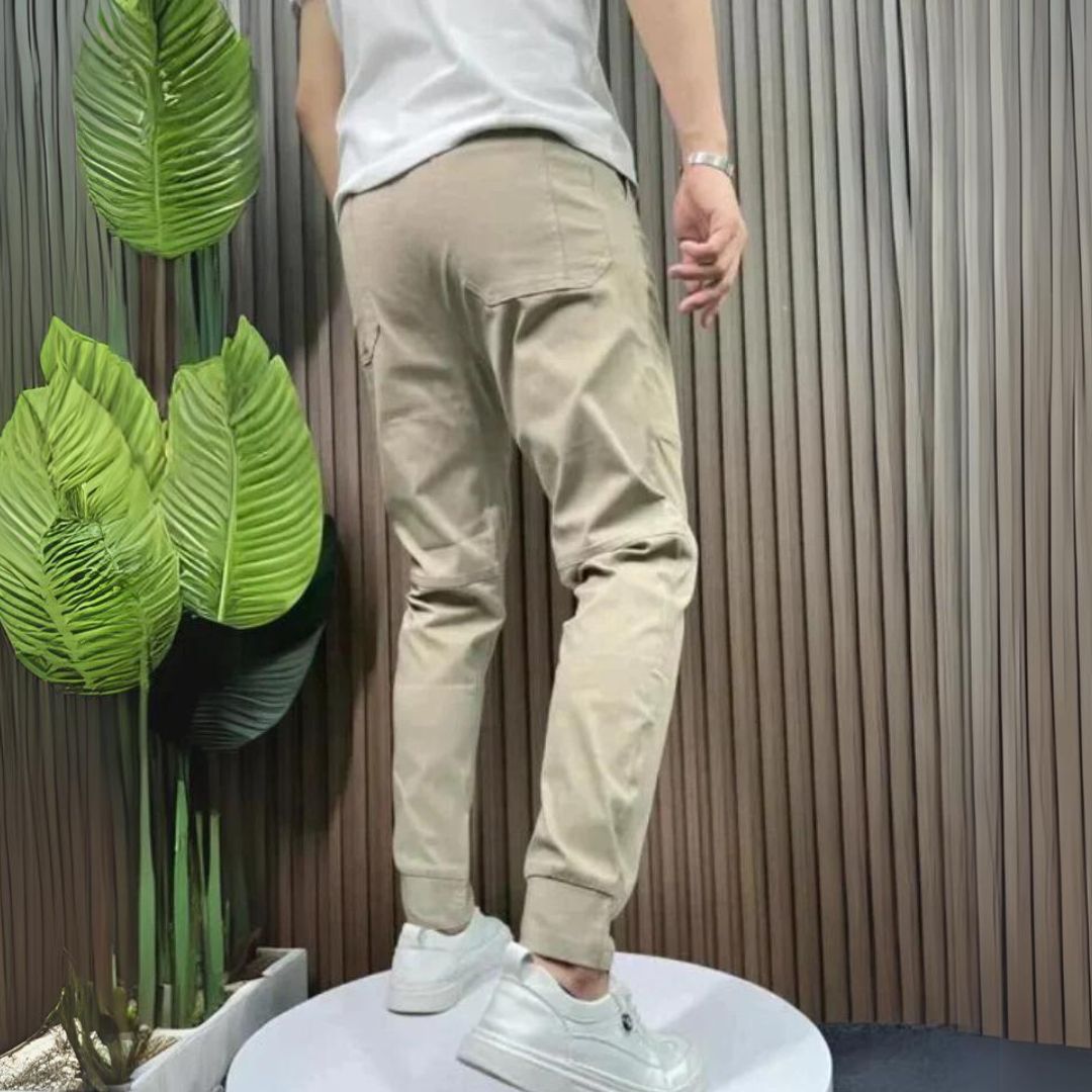 Versatile Men's Cargo Pants | Stylish and Functional-Black-29-State of Style