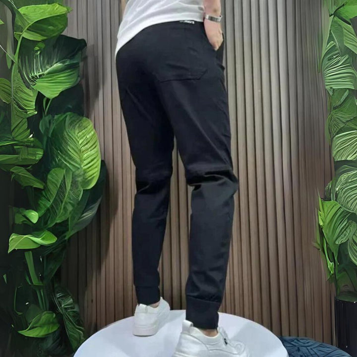 Versatile Men's Cargo Pants | Stylish and Functional-Black-29-State of Style