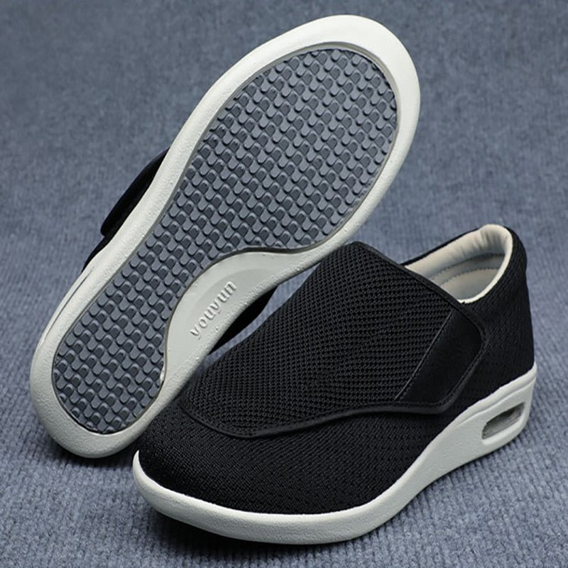 Wide Diabetic Shoes - ComfortEase-Black-3.0-State of Style