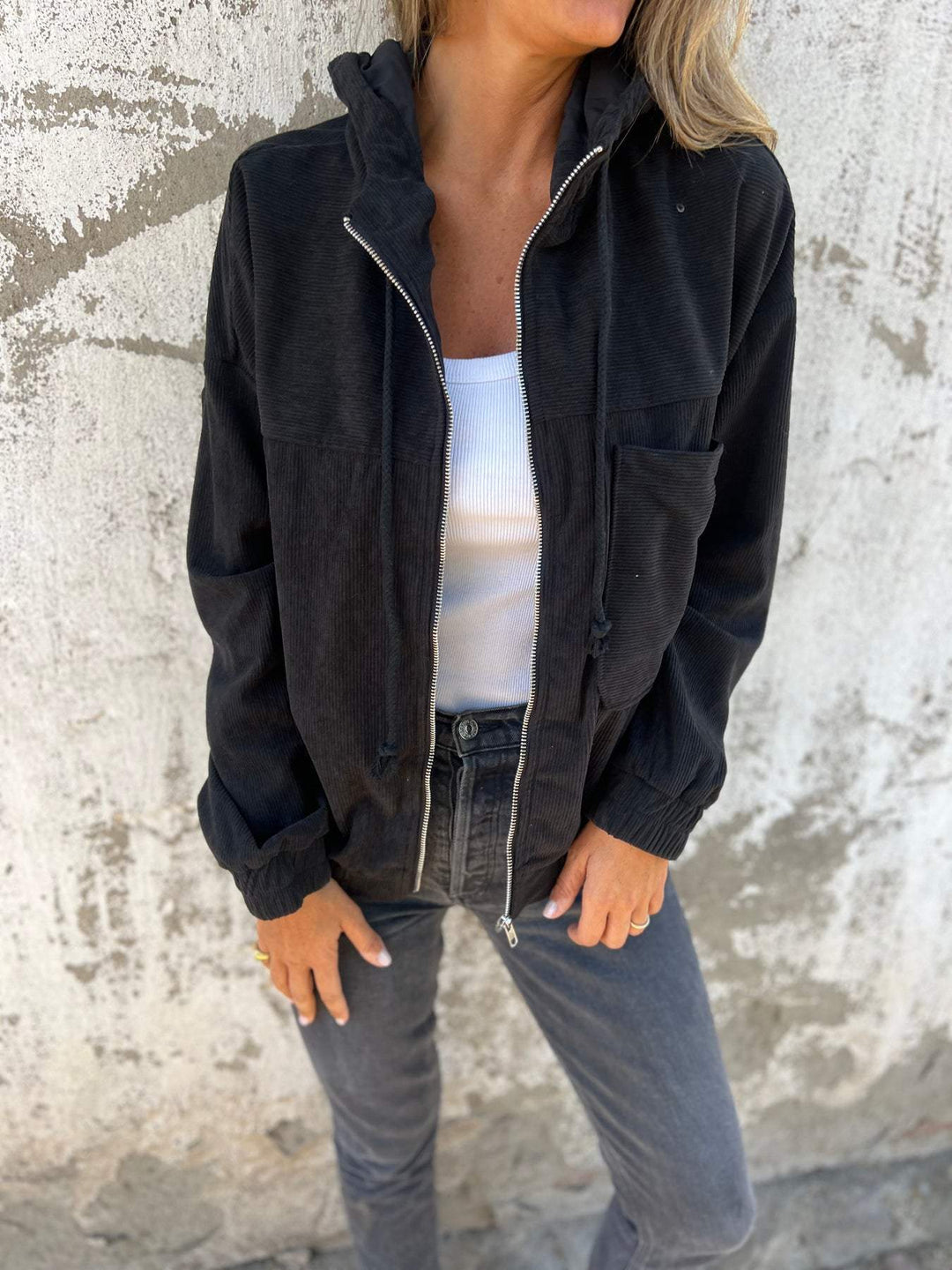 Women's leisure jacket with hood and zipper – Liana-Black-S-State of Style