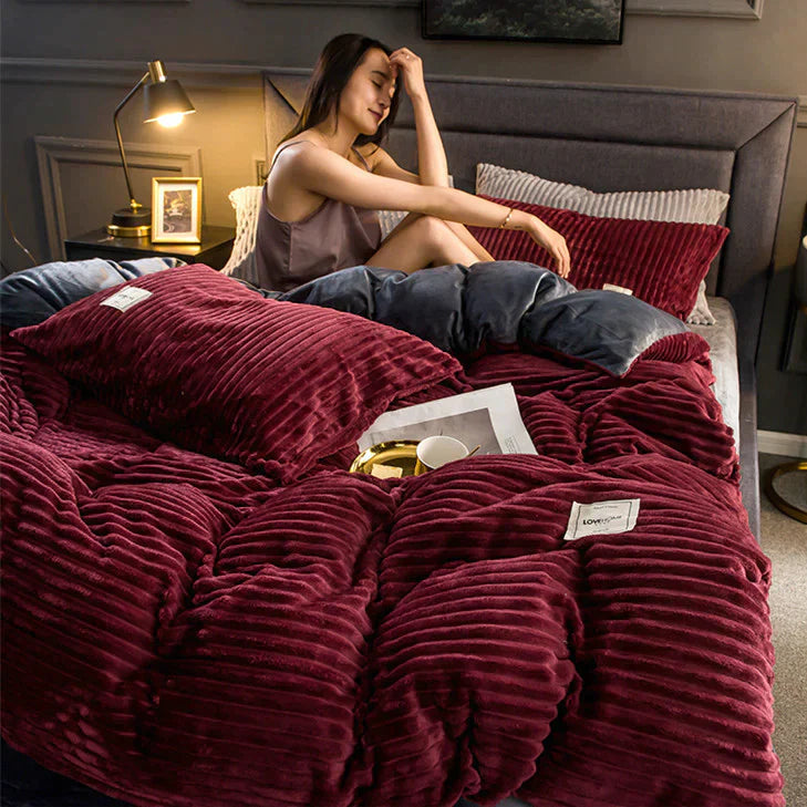 Luxurious and Comfortable Duvet Cover - DreamWeave