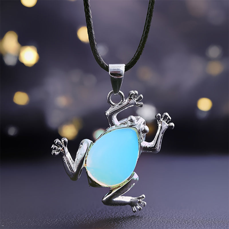 Natural Crystal Frog Meditation Necklace - Gaia