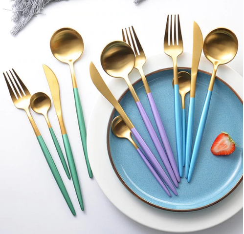24-Piece Stainless Steel Gold-Silver Luxury Cutlery Set – RoyalGlow-Black-State of Style