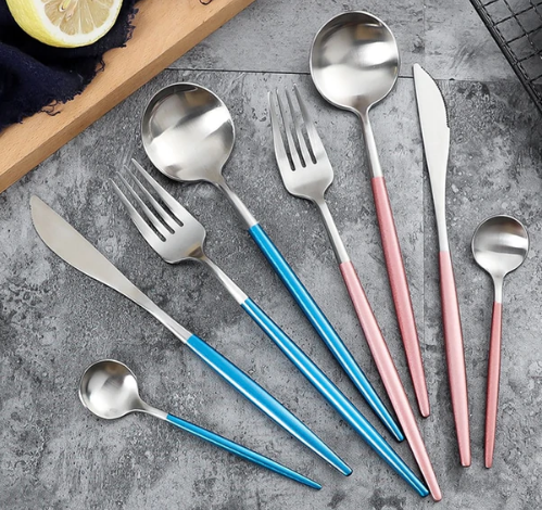 24-Piece Stainless Steel Gold-Silver Luxury Cutlery Set – RoyalGlow-Black-State of Style