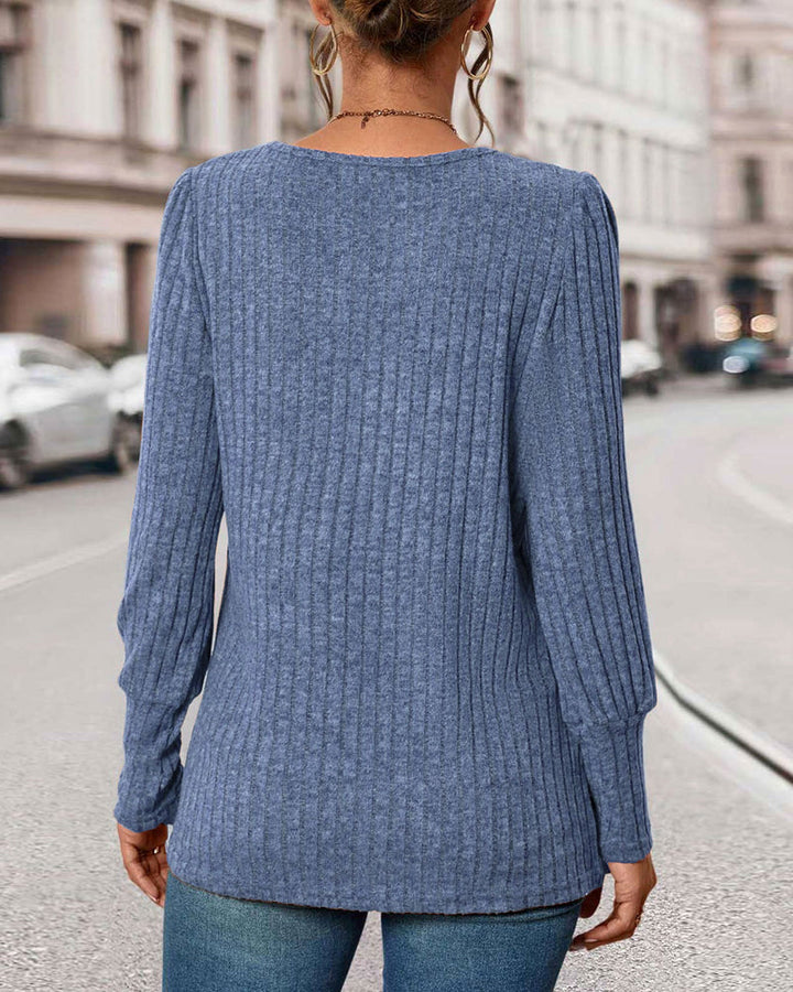 Knitted Ladies Top with Buttons – Mireille