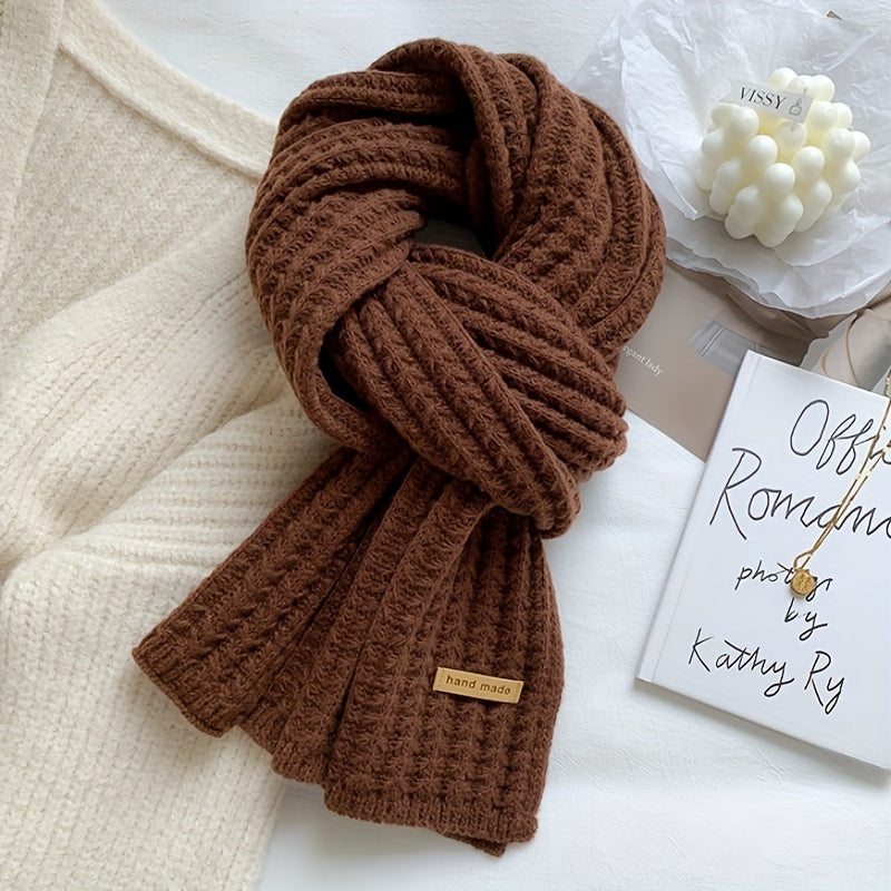 Unisex knitted scarf with geometric pattern – Matteo