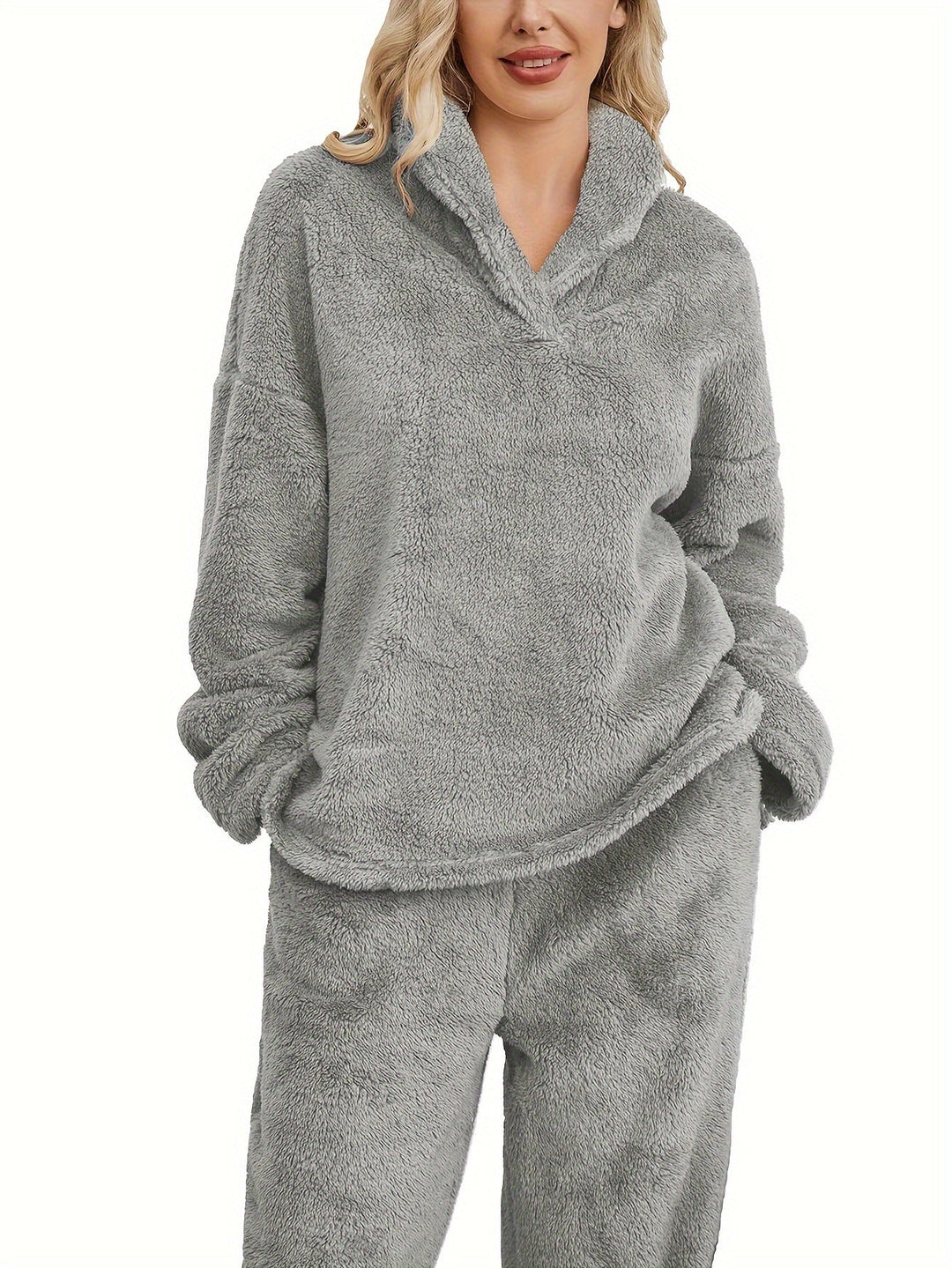 Warm Coral Fleece Women's Loungewear Set – Fenna