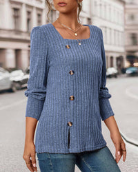 Knitted Ladies Top with Buttons – Mireille
