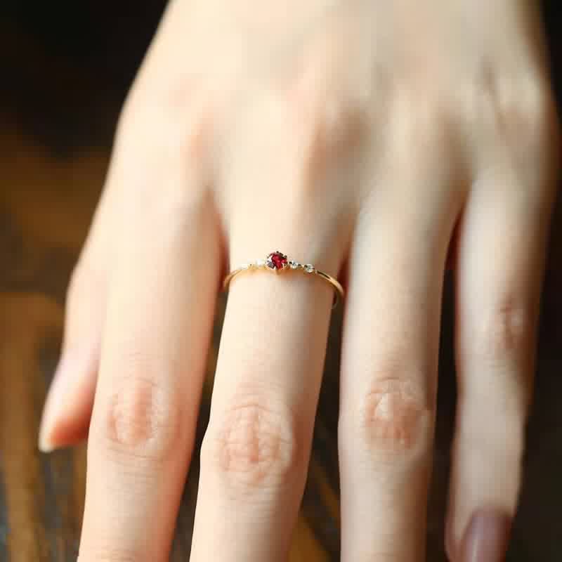 18K Gold Garnet Ring - Elara